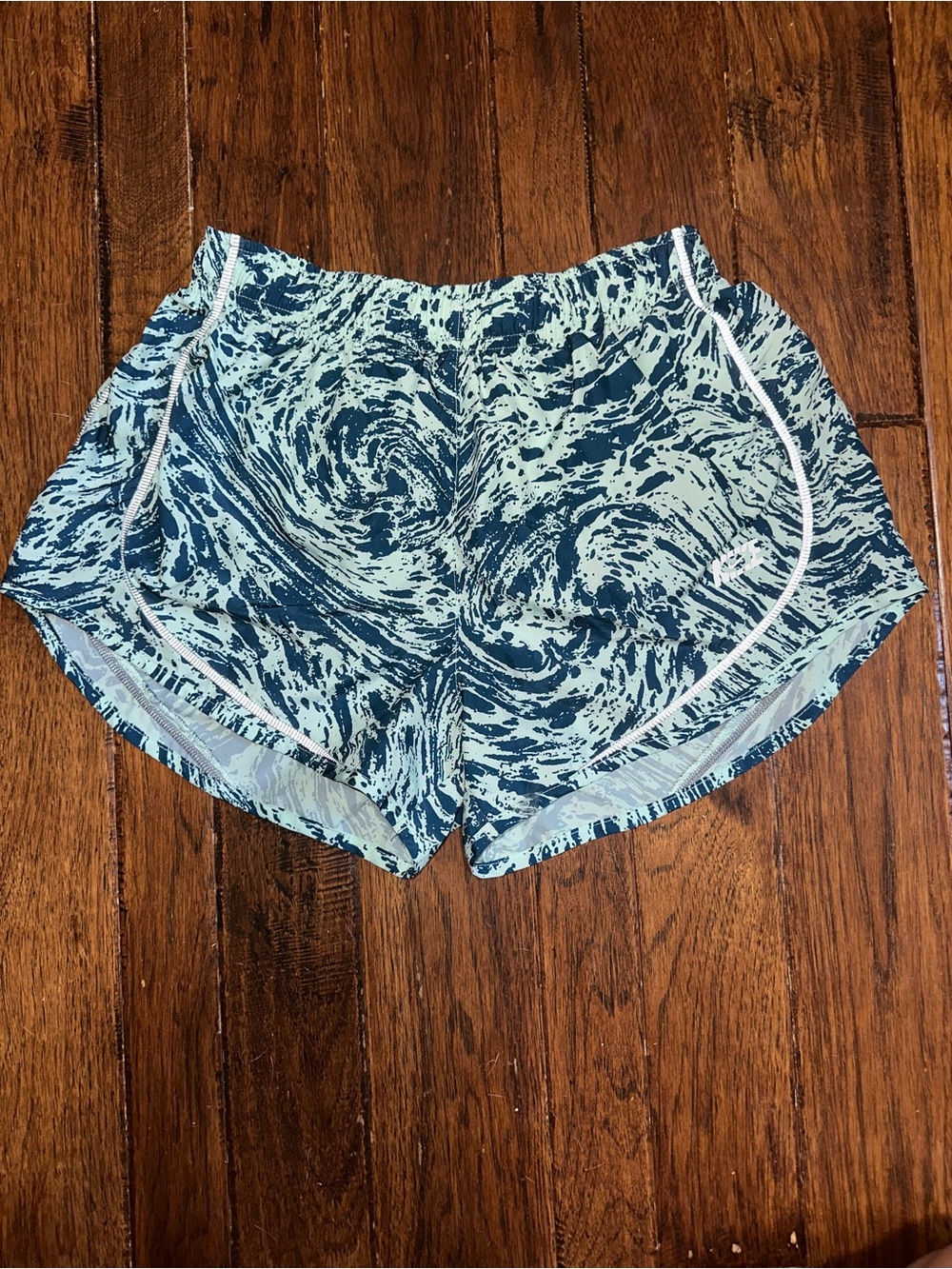 Nike Light Blue and Navy Swirl Athletic Running Shorts women’s Size Small